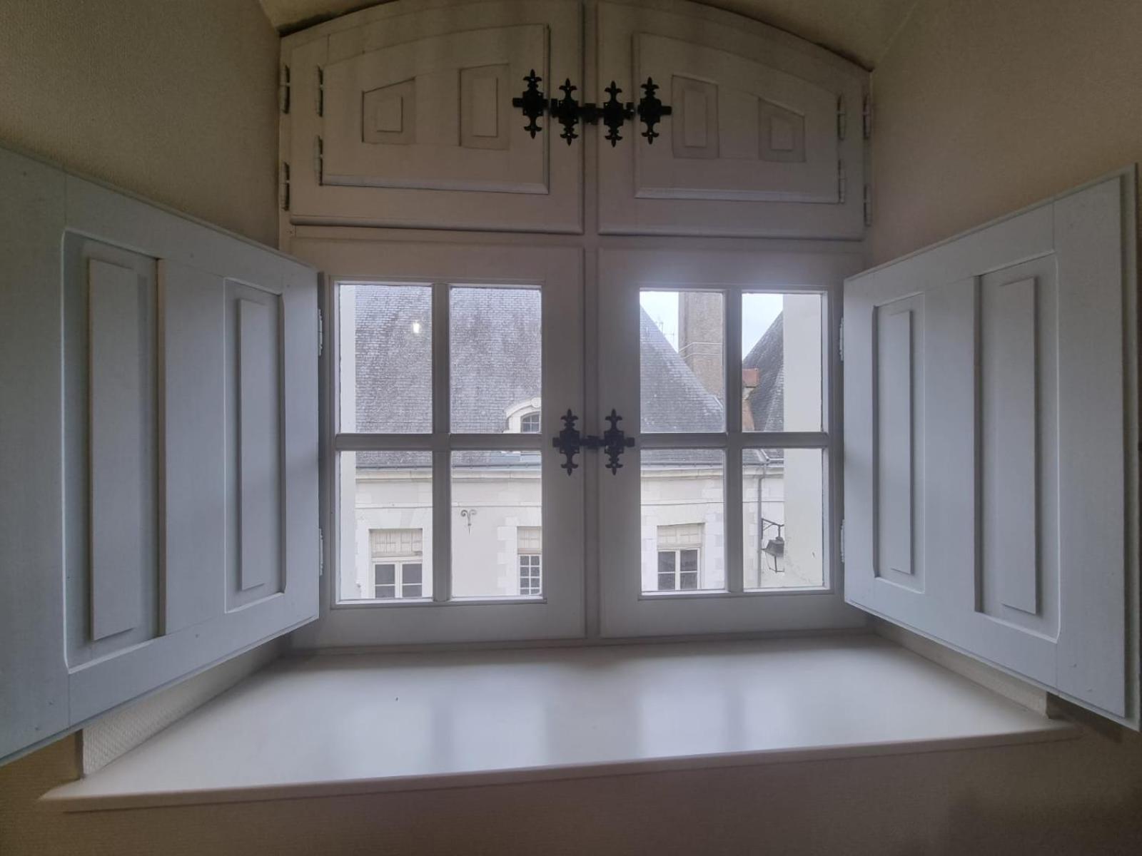 Appartement Au Centre De Richelieu Eksteriør bilde